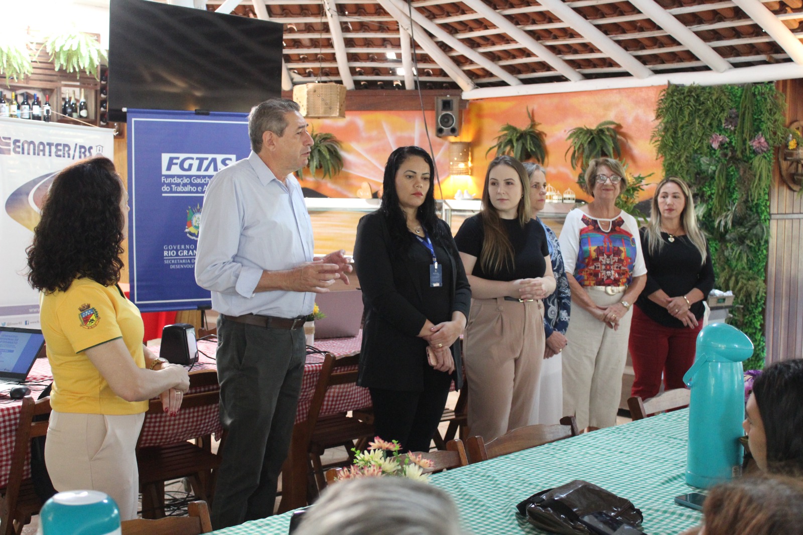 <div><strong>Servi&ccedil;os e Oportunidades ao Artes&atilde;o no Mundo Digital s&atilde;o apresentados em Giru&aacute;</strong></div>
<div>&nbsp;</div>