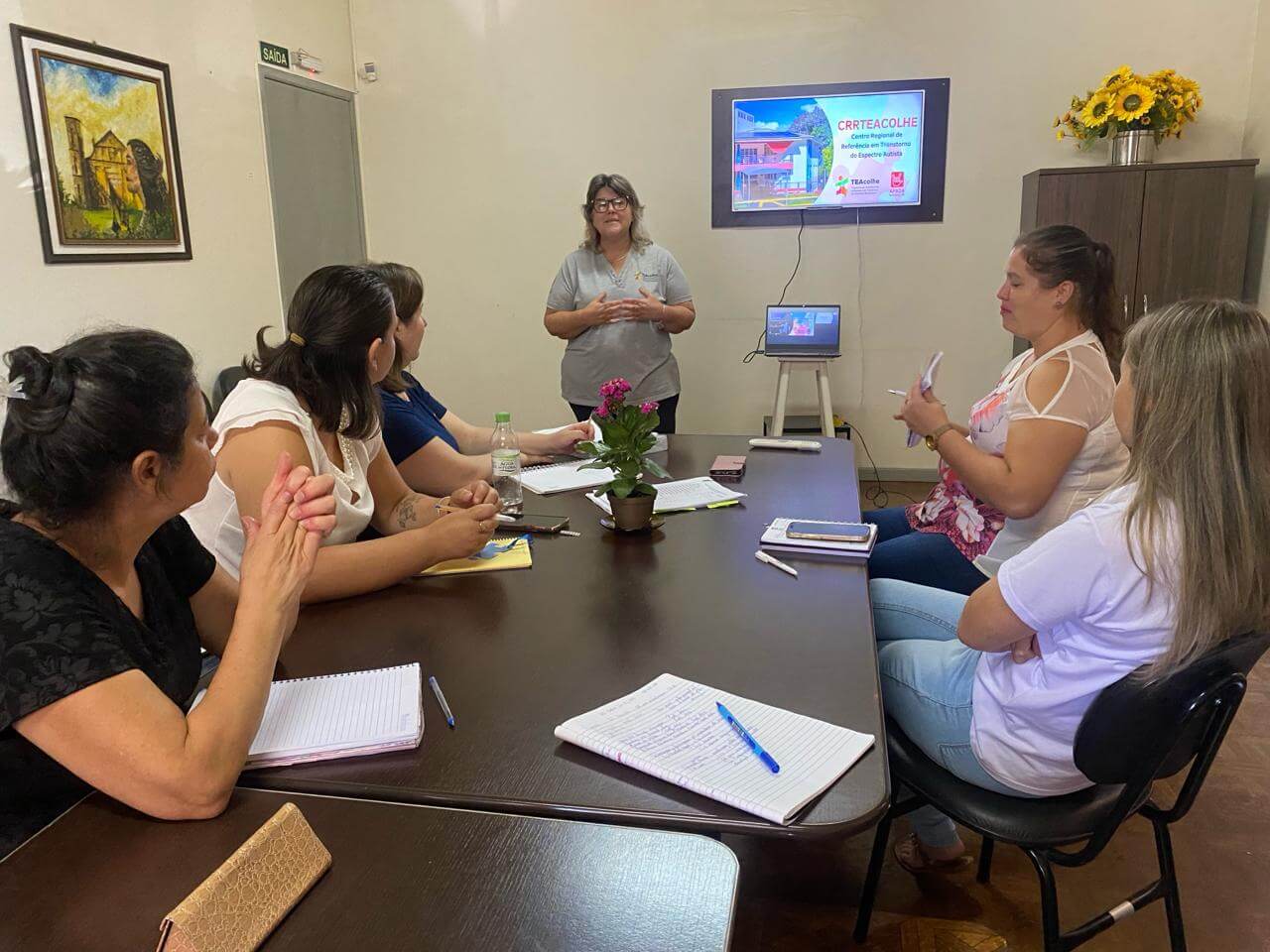 Professoras do Atendimento Educacional Especializado participam de formação continuada