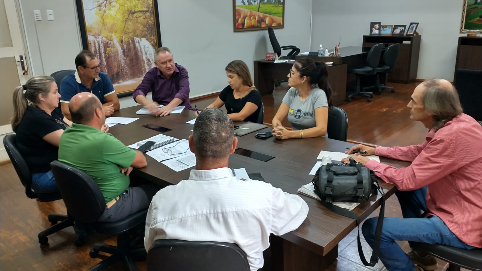 Prefeito Ruben recebe representantes em prol da causa animal