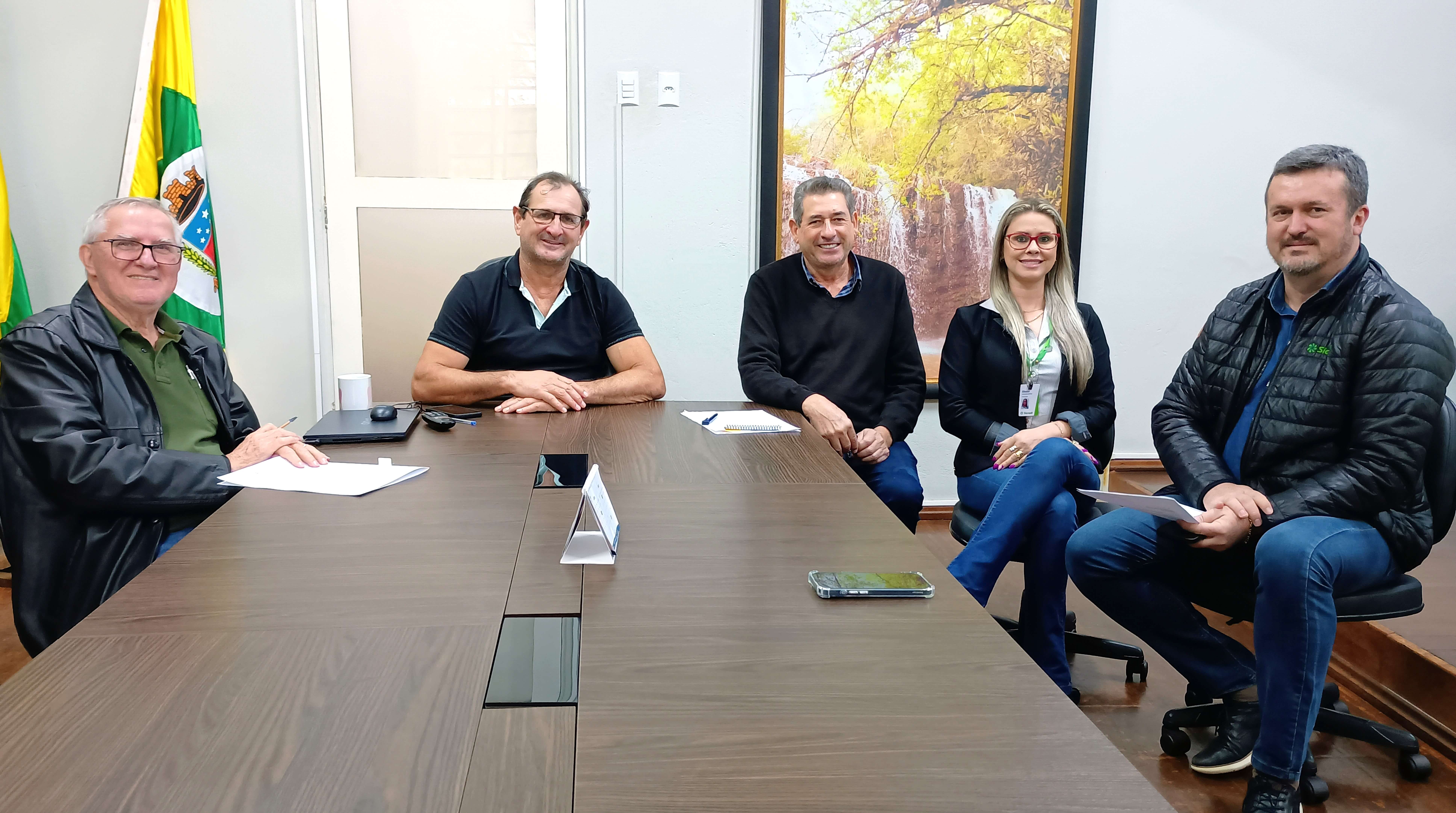 <p style="text-align: left;" align="center">Sicredi disponibiliza reparcelamento de consignados ativos com servidores p&uacute;blicos</p>