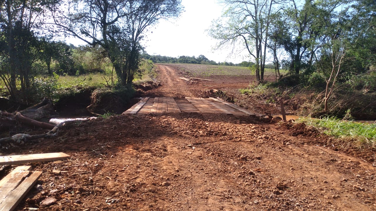 <p align="center"><strong>For&ccedil;a-tarefa atua na recupera&ccedil;&atilde;o da infraestrutura rural do munic&iacute;pio ap&oacute;s in&uacute;meros danos sofridos pelas fortes chuvas </strong></p>
<p align="center">&nbsp;</p>