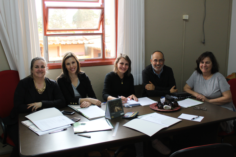 Giruá contemplado com o Programa Escola da Terra