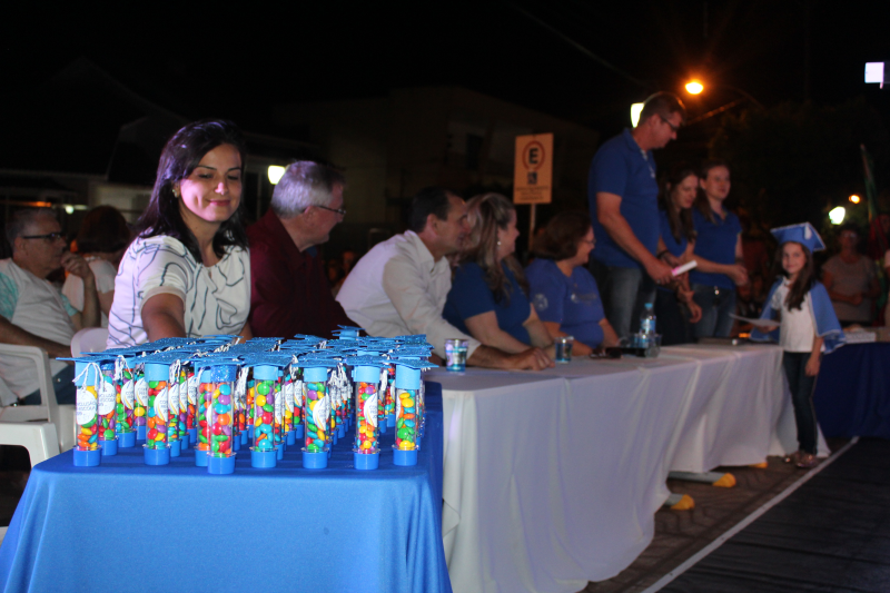 Formatura da Educação Infantil e Noite de Talentos movimentam comunidade
