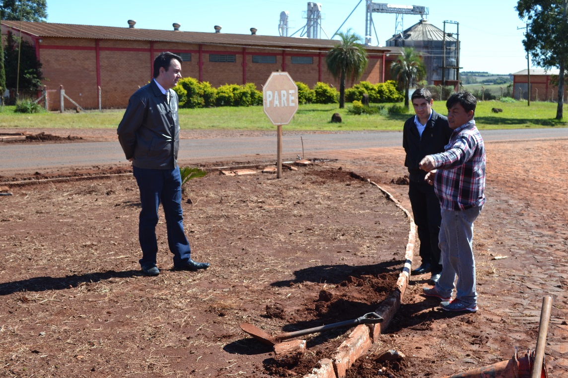 INICIA A REVITALIZAÇÃO DA ÁREA INDUSTRIAL