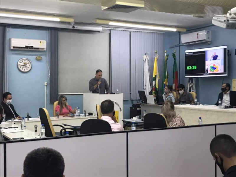 PREFEITO RUBEN DISCURSOU EM  ATO SOLENE