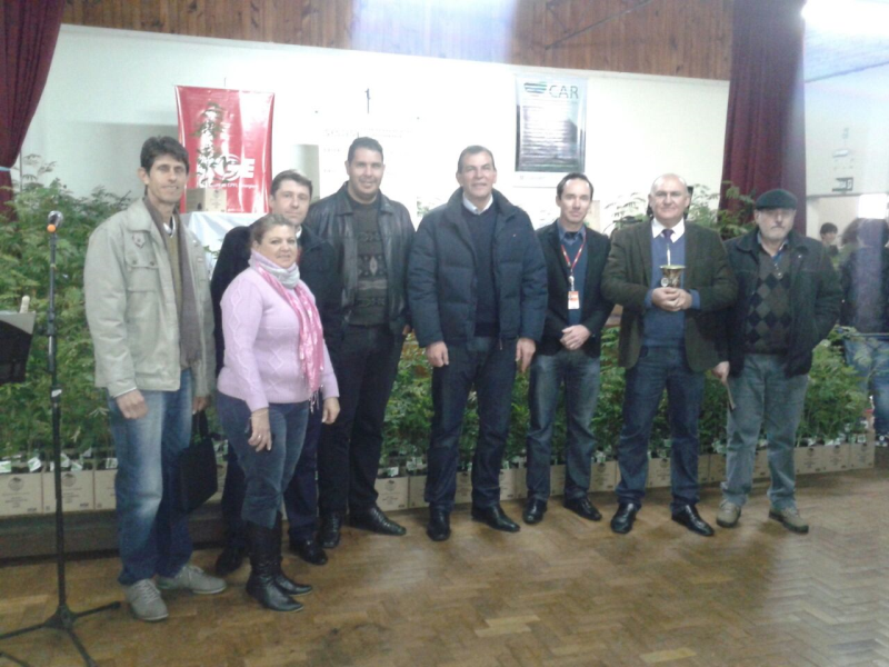 Campanha Árvores Nobres