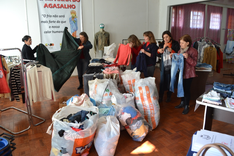 Gincana nas Escolas arrecadou 20.000 agasalhos