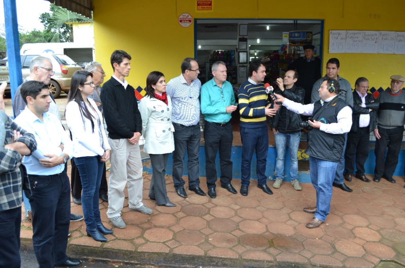 Obra de asfaltamento na Avenida Santo Ângelo é entregue a comunidade