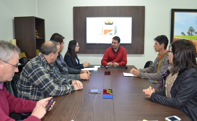 ESTÁ ABERTO O CONCURSO PÚBLICO PARA O EXECUTIVO MUNICIPAL