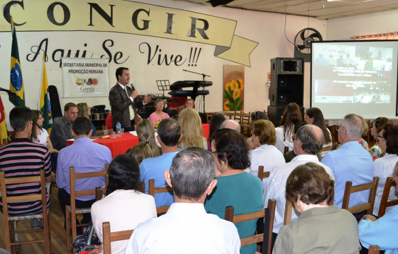 Dia do Idoso teve programação especial em Giruá                        