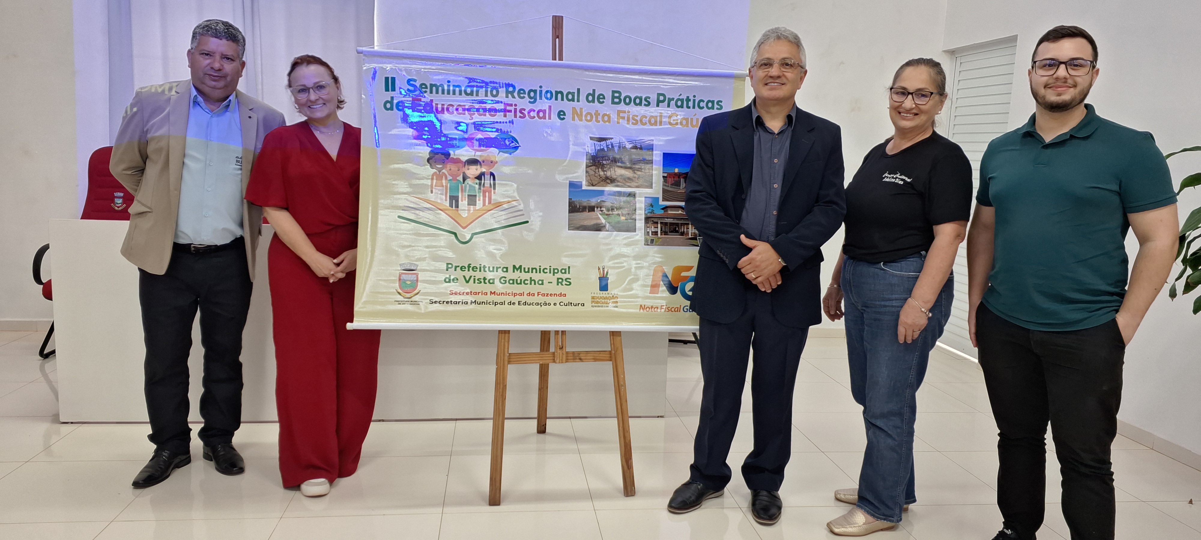 <p>Servidores municipais participaram de Semin&aacute;rio de Boas Pr&aacute;ticas em Educa&ccedil;&atilde;o Fiscal e NFG</p>