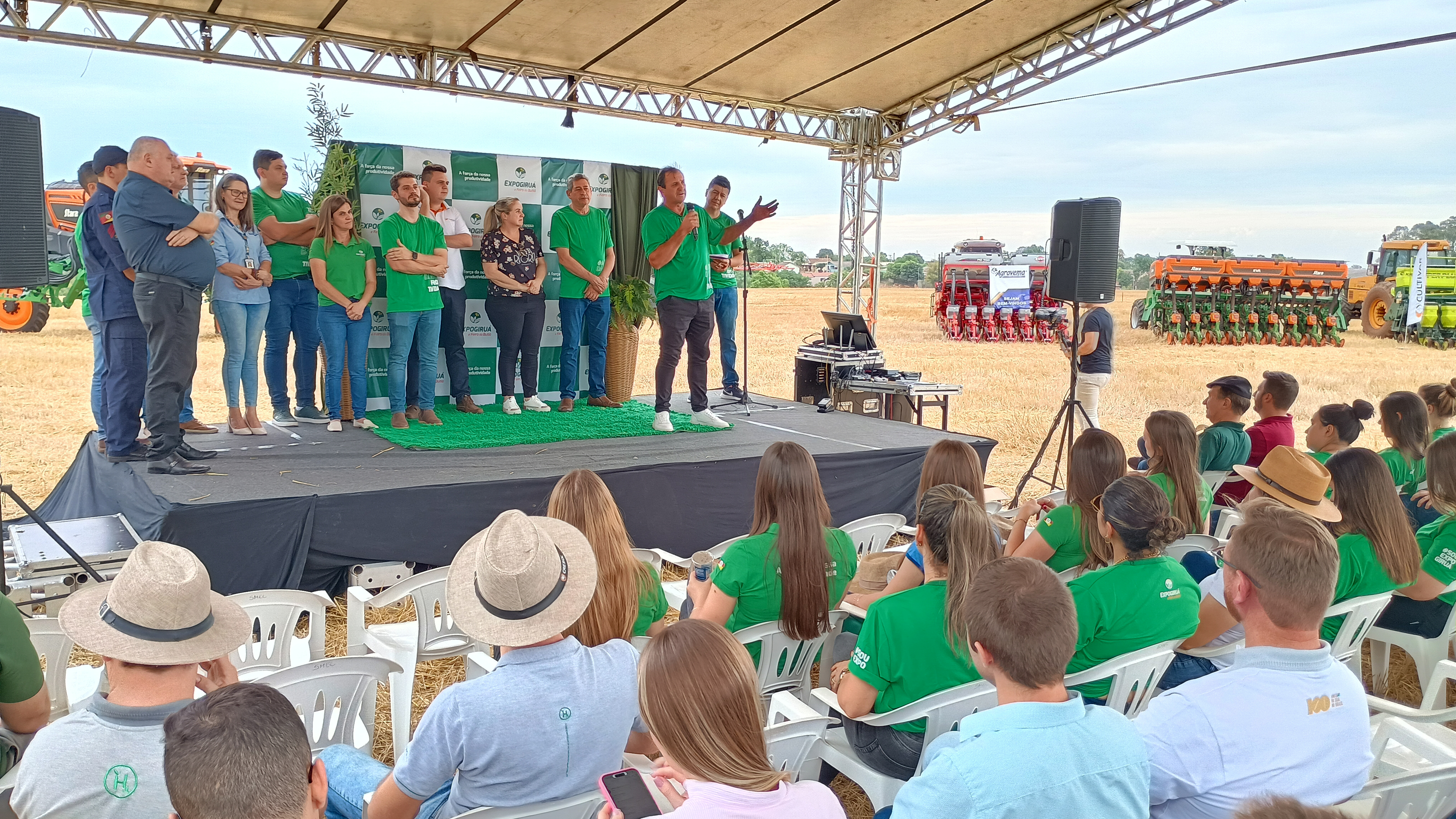 <p><strong>Executivo Municipal participa de lan&ccedil;amento da &aacute;rea experimental da Expogiru&aacute; 2025</strong></p>