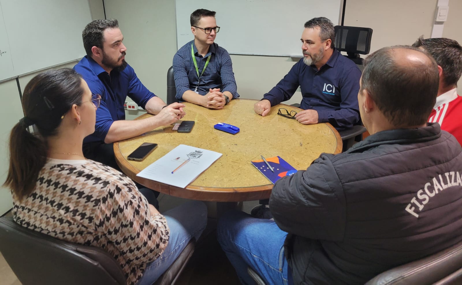 <p><strong>Giru&aacute; soma for&ccedil;as com munic&iacute;pios vizinhos objetivando fomentar o desenvolvimento local e regional </strong></p>