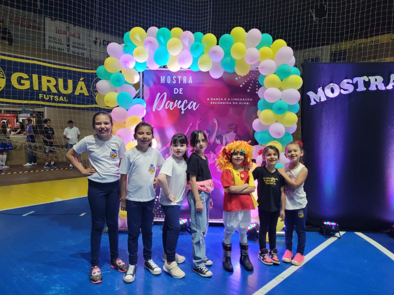 <p class="western" style="text-align: left;" align="center"><span style="font-size: large;">27 apresenta&ccedil;&otilde;es marcaram o sucesso da VI Mostra Municipal de Dan&ccedil;as </span></p>