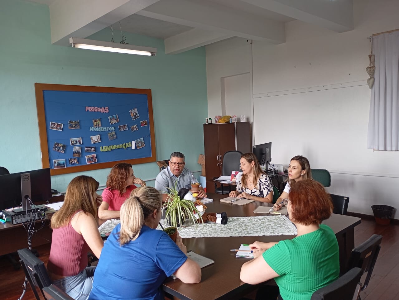 <p>Grupo Gestor de Educa&ccedil;&atilde;o Fiscal realizada reuni&atilde;o com o disseminador do projeto Paulo Sanches</p>