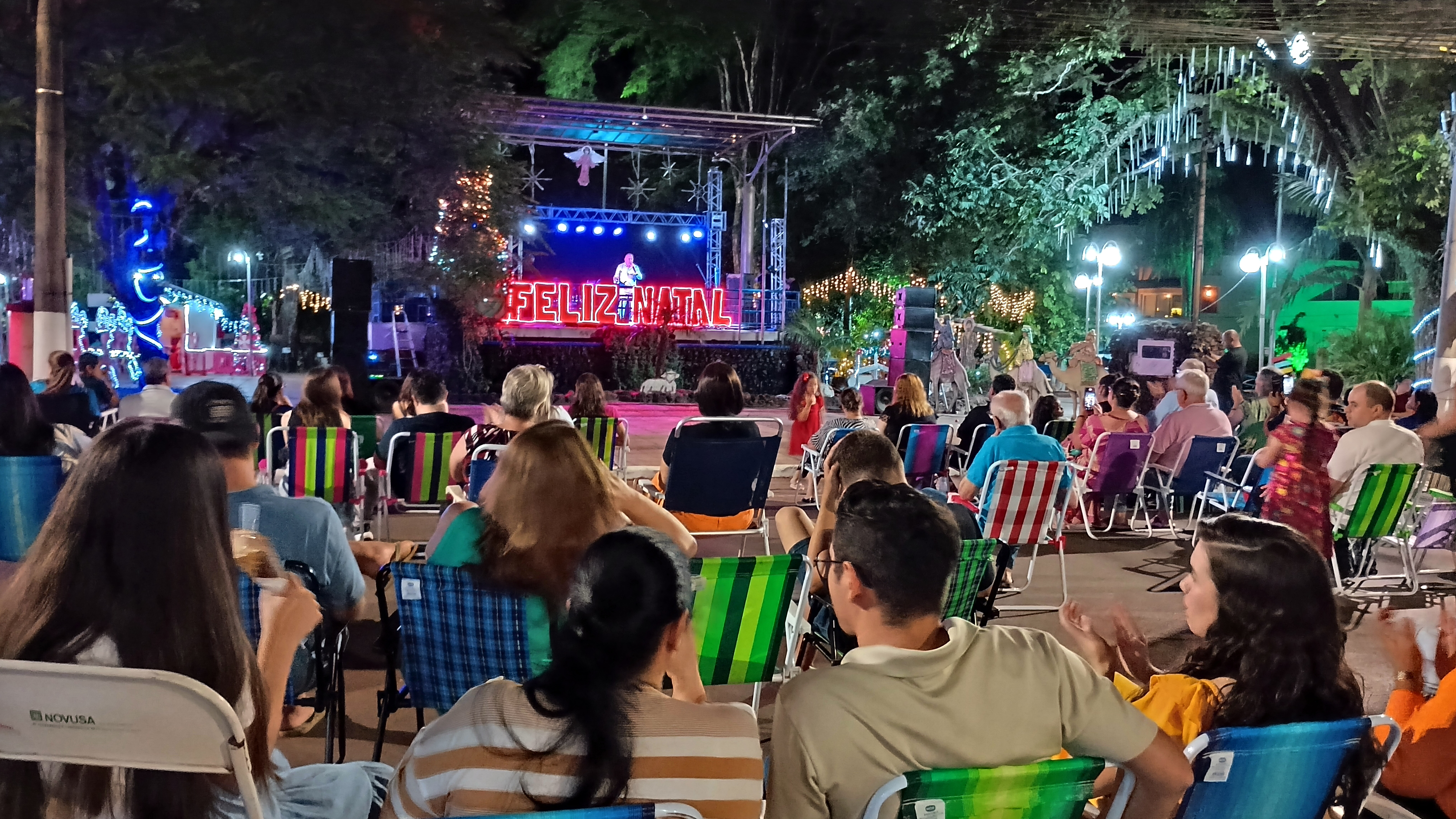 <p>Noite gospel re&uacute;ne fam&iacute;lias em momento ecum&ecirc;nico</p>