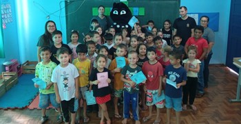<p>Governo Municipal promove a&ccedil;&atilde;o de preven&ccedil;&atilde;o &agrave; dengue nas escolas com apoio das Secretarias de Sa&uacute;de e Educa&ccedil;&atilde;o</p>