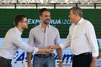 <p><strong>16&ordf; ExpoGiru&aacute; foi oficialmente aberta com a presen&ccedil;a do Governador Eduardo Leite</strong></p>