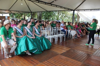 <p><strong>Evento alusivo ao Dia Internacional da Mulher homenageou as mulheres giruaenses</strong></p>