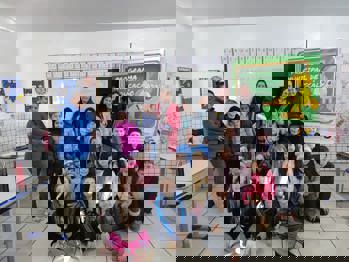 <p><span style="font-family: Liberation Serif, serif;">Alunos do 4&ordm; Ano da Escola Batista recebem informa&ccedil;&otilde;es sobre Educa&ccedil;&atilde;o Fiscal e destina&ccedil;&atilde;o correta de res&iacute;duos</span></p>