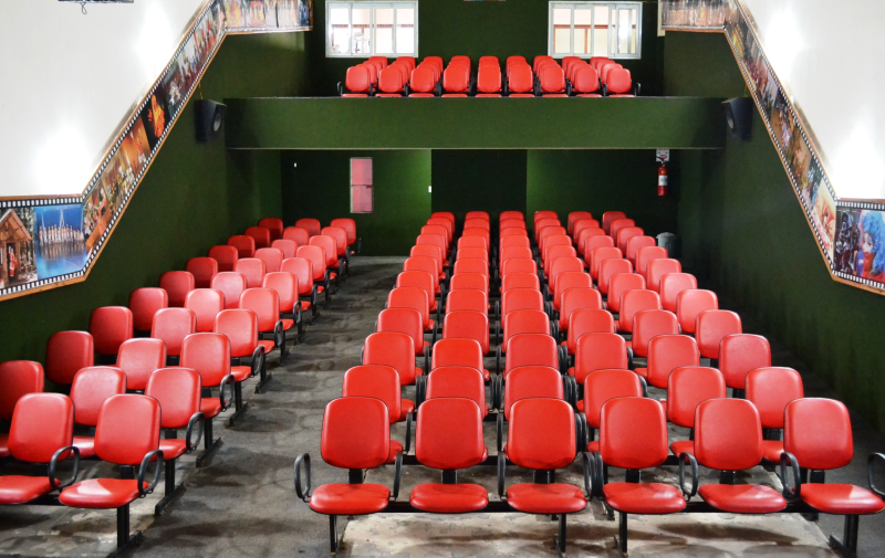 CINEMA REABRE NA SEXTA-FEIRA EM GIRUÁ 