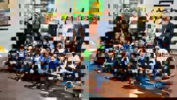 <p>Governo Municipal premia vencedores de Concurso Educa&ccedil;&atilde;o Fiscal com mesas de jogos</p>