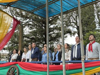 <p>Desfile Farroupilha Re&uacute;ne comunidade em homenagem &agrave; Hist&oacute;ria e Cultura Ga&uacute;cha</p>