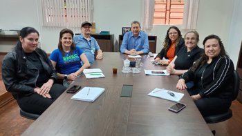 <p>Reuni&atilde;o discute retorno do Brique da Pra&ccedil;a com foco no artesanato local</p>