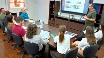 <p>Governo Municipal realiza Audi&ecirc;ncia P&uacute;blica para apresenta&ccedil;&atilde;o da LOA 2026</p>