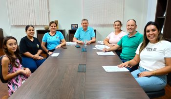 <p>Prefeito Taborda empossa duas professoras aprovadas em concurso p&uacute;blico</p>