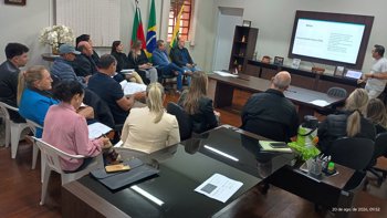Audi&ecirc;ncia p&uacute;blica debate or&ccedil;amento municipal para 2027