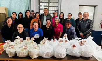 Feijoada Solid&aacute;ria: uma iniciativa de cuidado, acolhimento e solidariedade