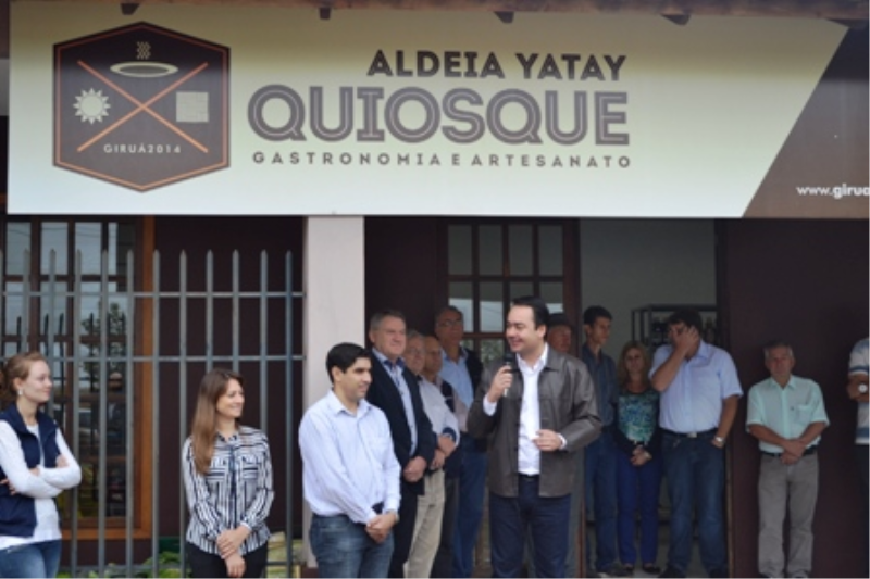 QUIOSQUE ALDEIA YATAY ESTÁ ABERTO A COMUNIDADE