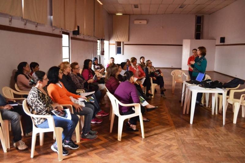 Espaços preenchidos no Pavilhão de Artesanato, Agricultura e Produção