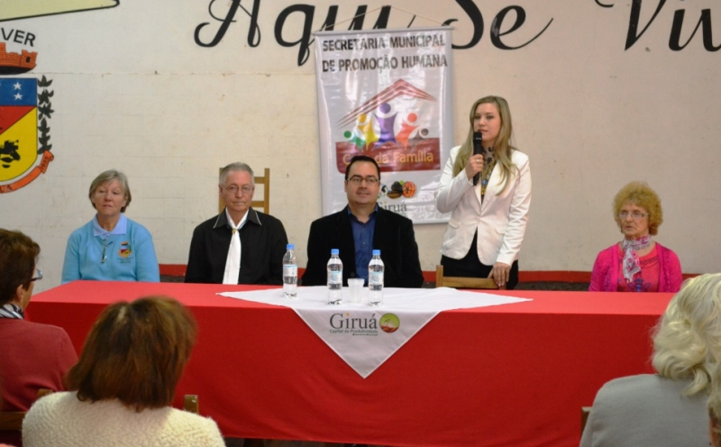 Realizado o 18º  encontro do "Conversando com o Idoso"