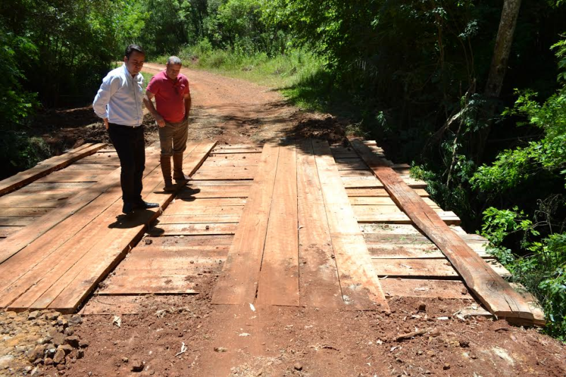 SMDR reconstrói e reforma pontes em três localidades 