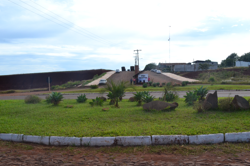 Inaugurada revitalizações na Área Industrial