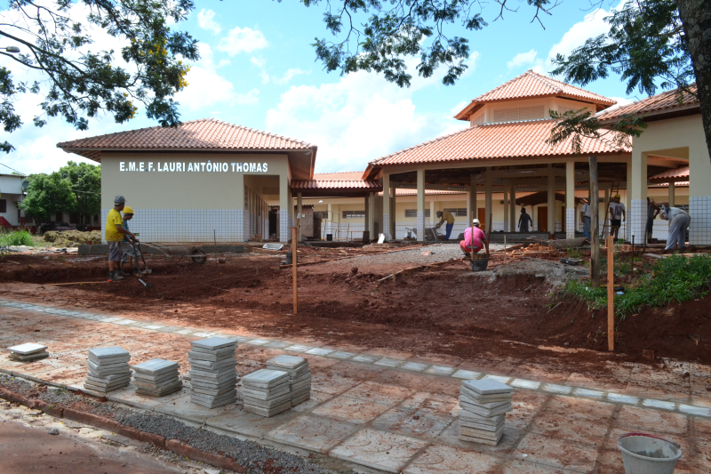 Governo Municipal vistoria obras em fase final de execução