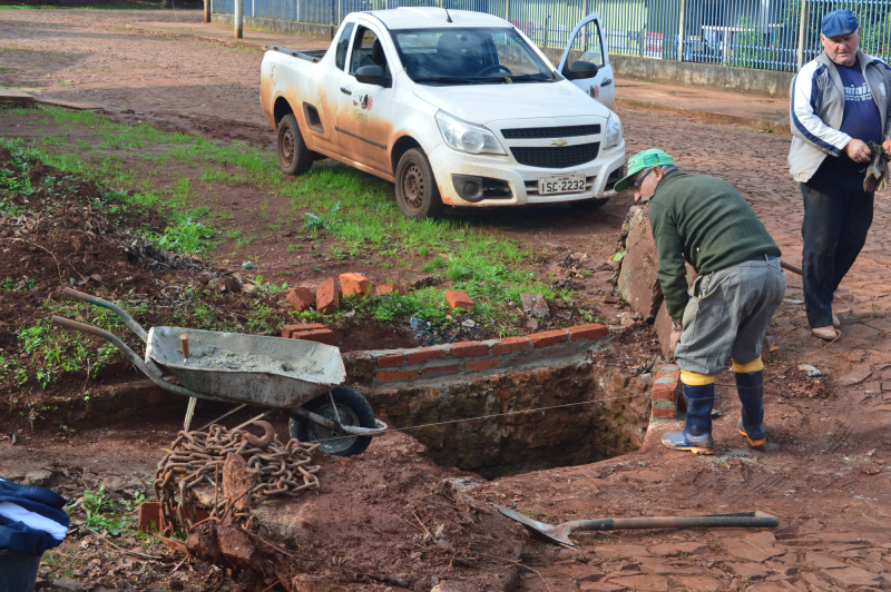 SECRETARIA DE OBRAS EM INTENSA SEMANA DE TRABALHOS