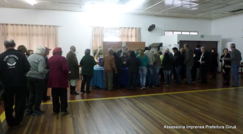 CONVERSANDO COM O IDOSO