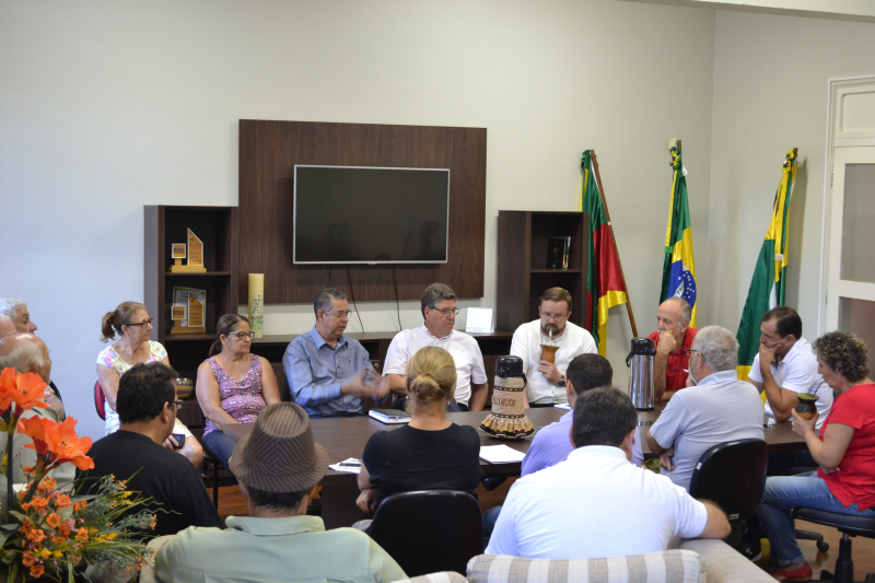 Reunião com Comissão e Diretoria Centro de Convivência Bairro Hortêncio