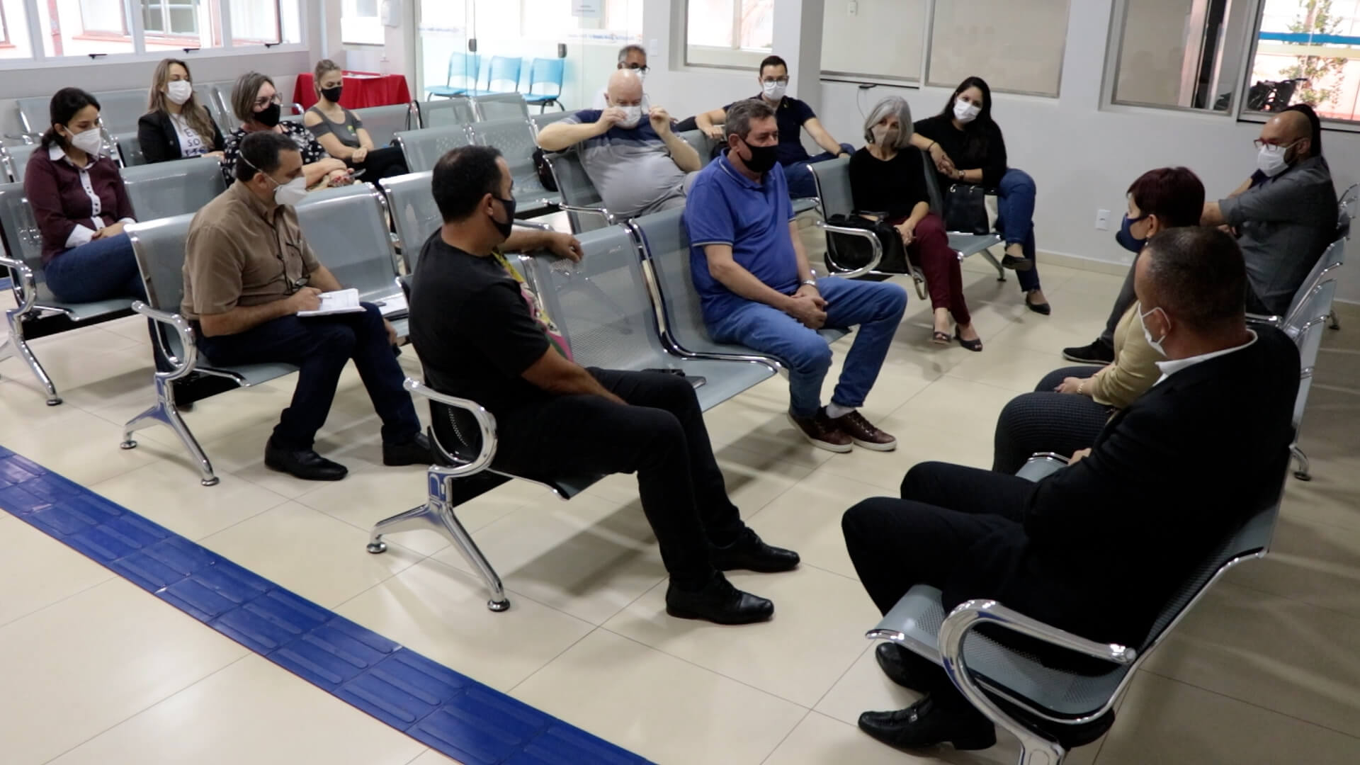 Vice-prefeito participa de importante reunião com a direção do Hospital São José