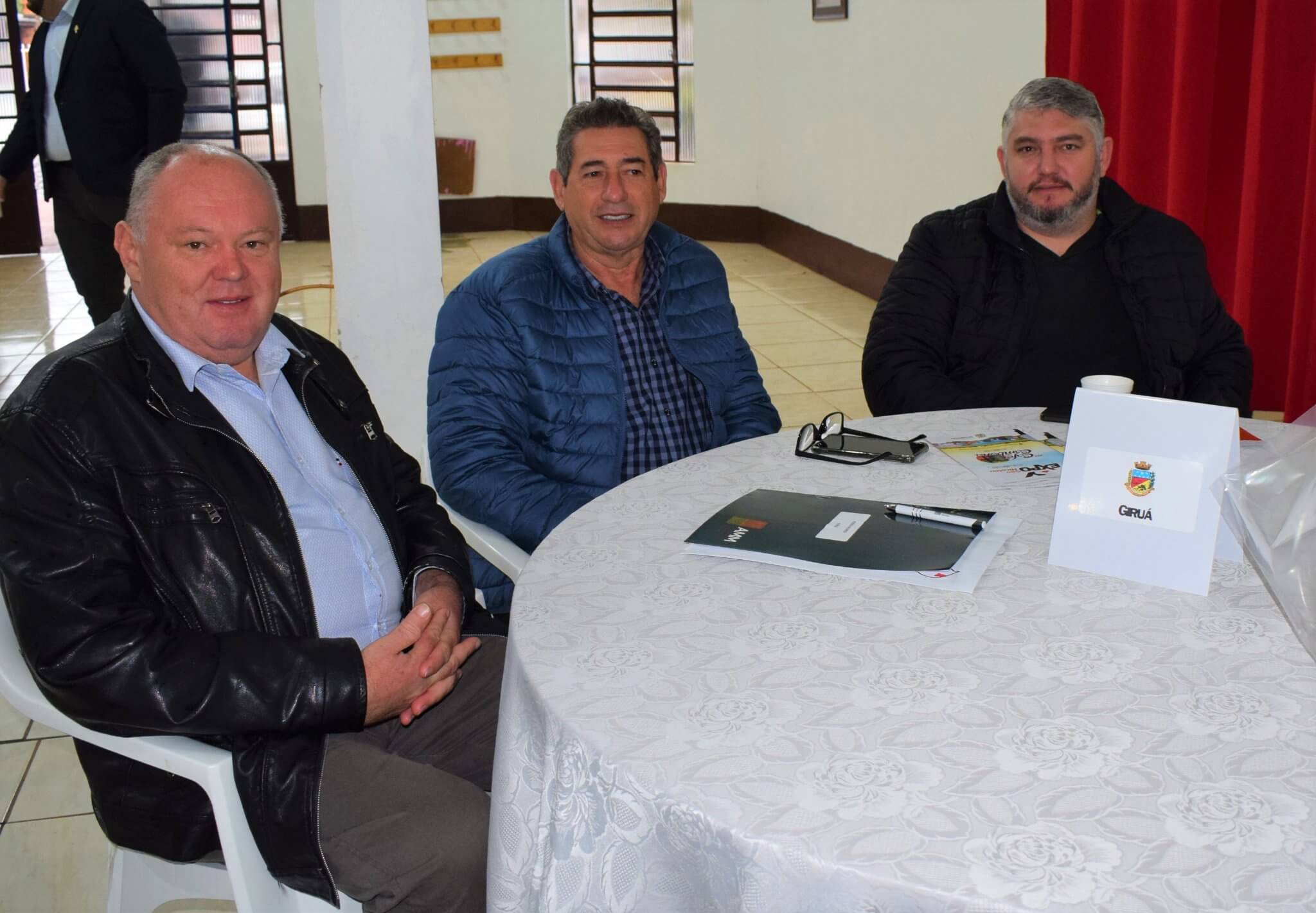 Taborda participa de encontro promovido pela AMM em São Nicolau