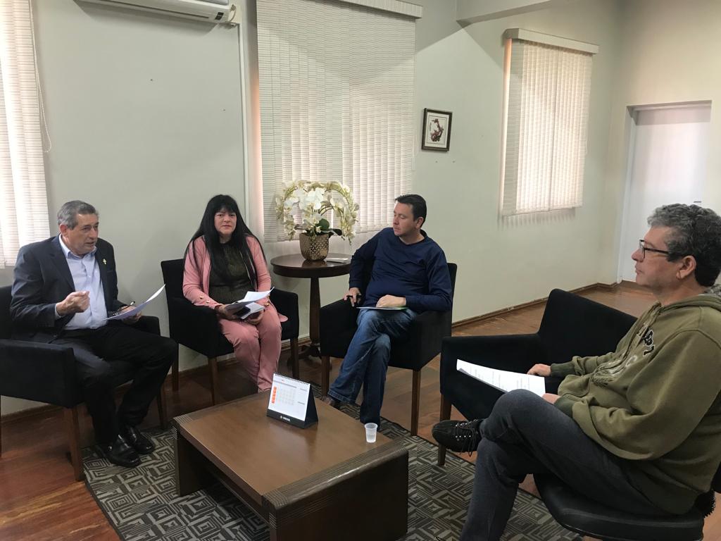 Taborda recebeu presidência do Sismug