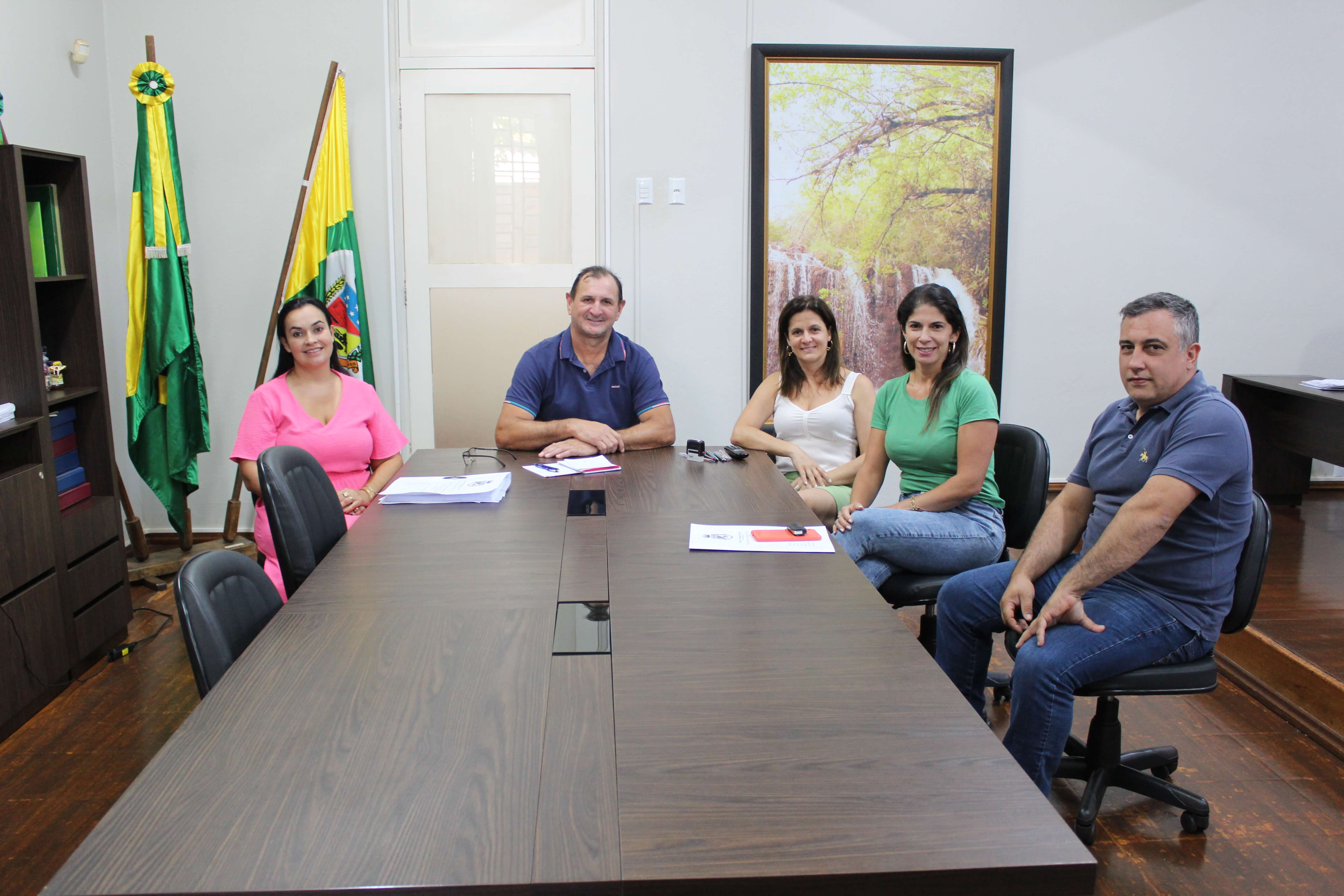 Governo Municipal assina Termo de Fomento voltado para o incentivo da educação infantil