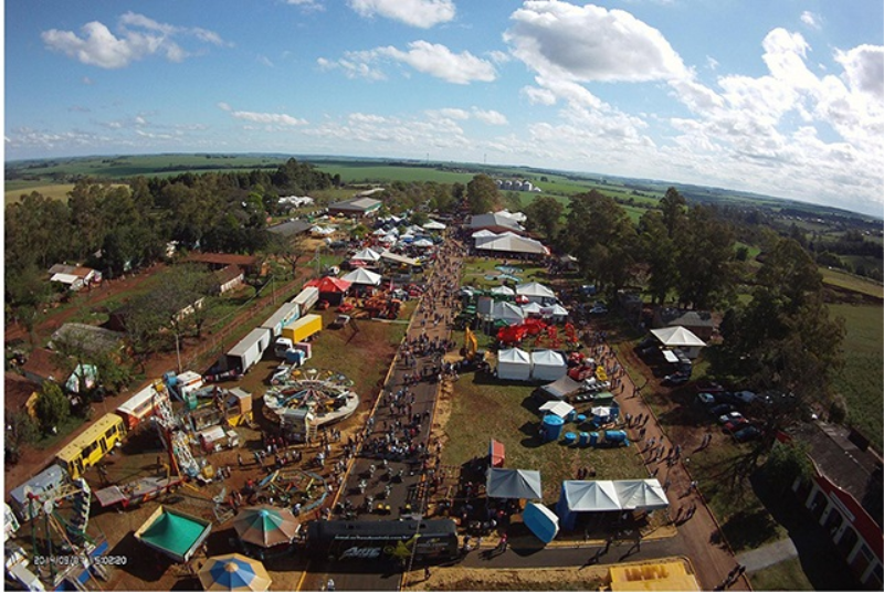 Estandes da ExpoGiruá estão a venda!