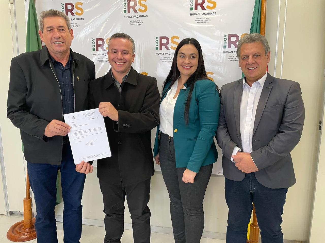 Vice-prefeito Taborda cumpre importante agenda na capital gaúcha