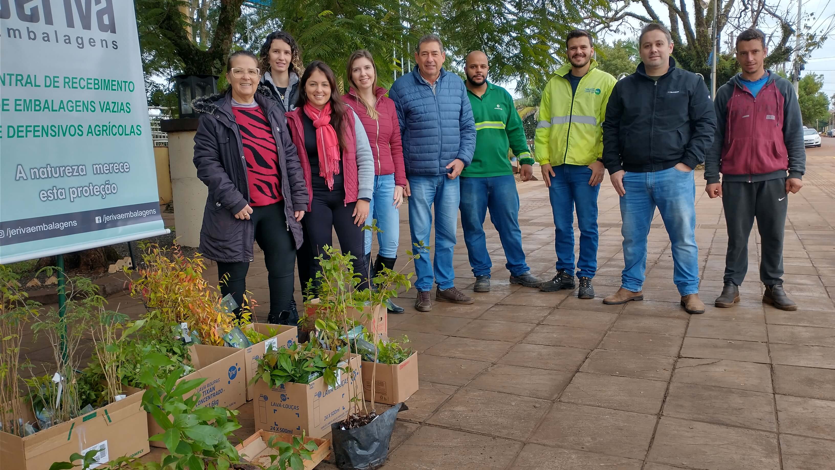 Mais de 2,9 toneladas de resíduos eletrônicos e vidros destinadas de forma correta