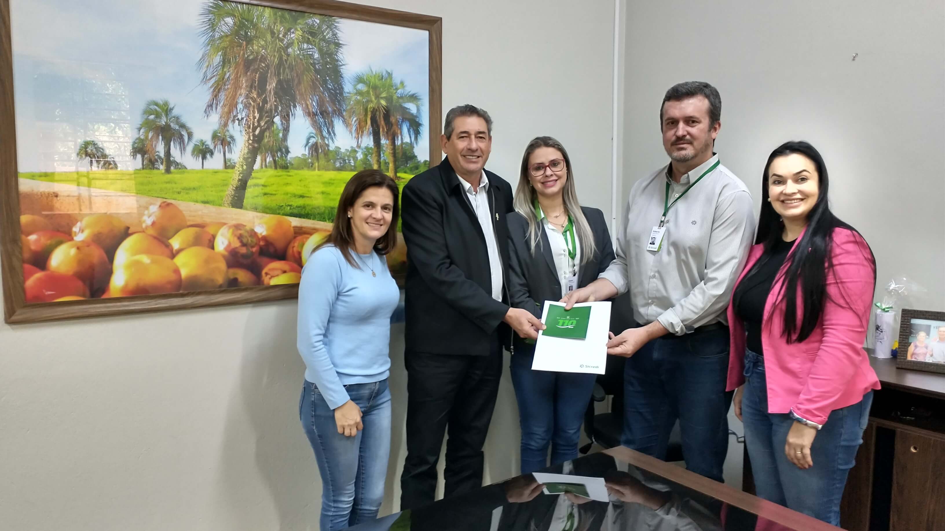 Executivo Municipal recebe convite para celebrar os 110 anos da Sicredi