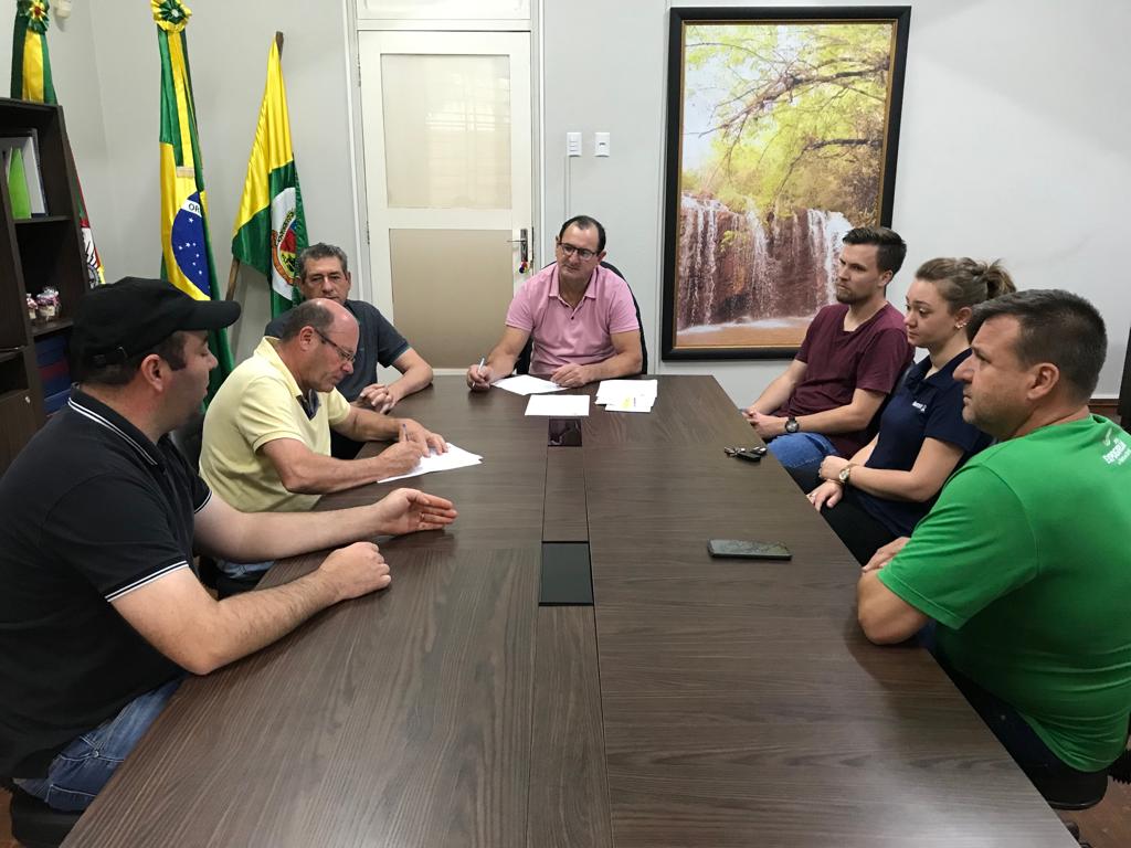 12 famílias do interior do município serão beneficiadas com microaçudes